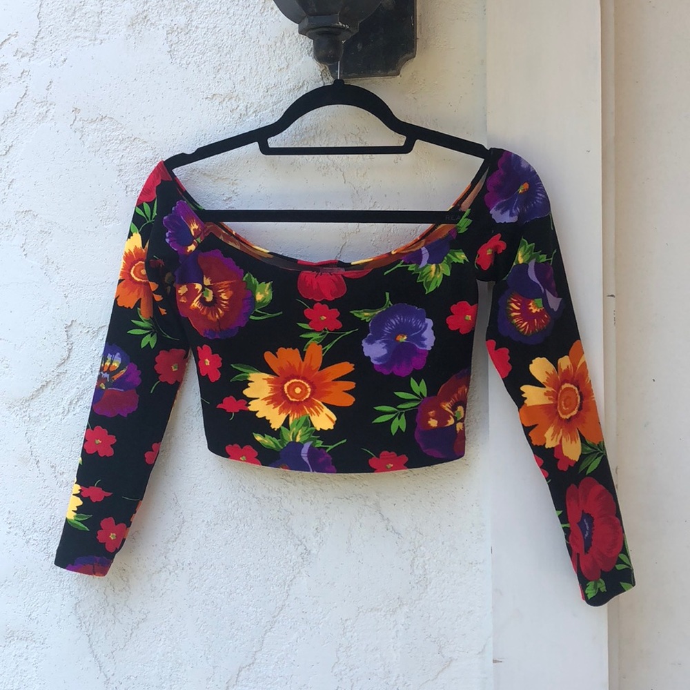 90s crop floral top